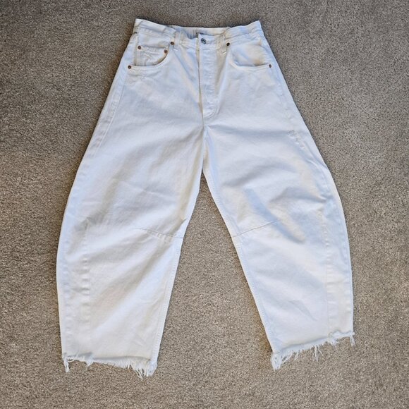 Citizens of Humanity Women's Horseshoe Barrel Leg Jeans Size 30 White Button Fly - Picture 2 of 12